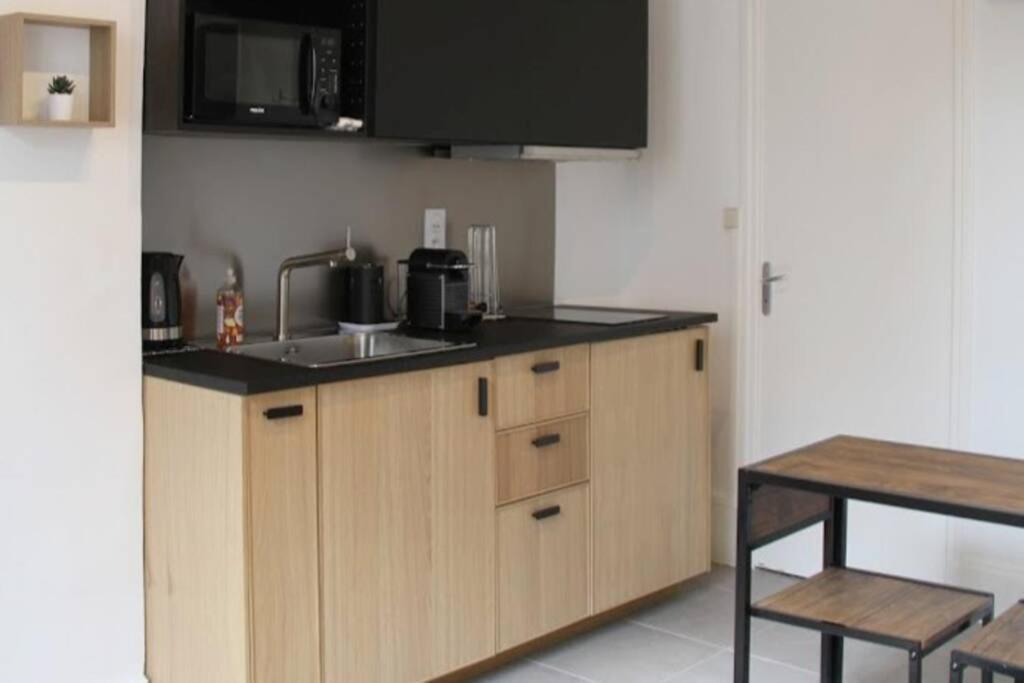 Апартаменты L'Escapade De Lyon, Charpennes, Jacuzzi Et Emplacement Ideal Вийёрбан Экстерьер фото
